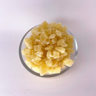 Dried pineapple